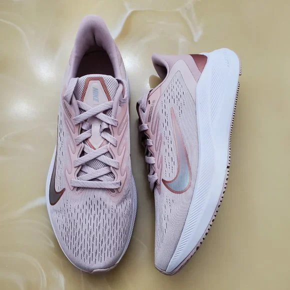 Nike Air Zoom Winflo 7 - Picture 4 of 12